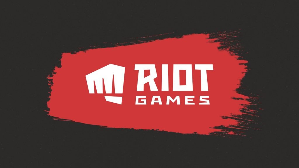 Logo da empresa, um punho fechado e a escrita Riot Games.