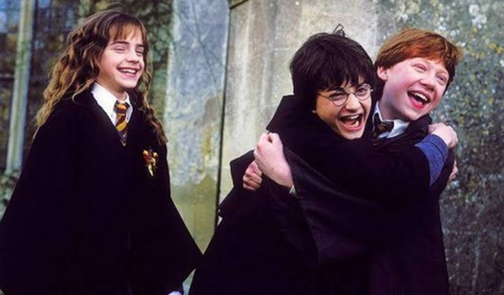 “Harry Potter – 20 Anos de Magia: De Volta a Hogwarts”, especial da HBO Max vai reunir elenco original da franquia