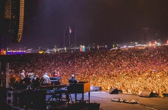 Alanis Morissette no Lolla 2025 — Foto: Reprodução / Instagram