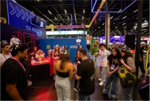 Organização brasileira promove duelos em cabine de X1, ativações com brindes e encontros com estrelas dos games na maior feira do mundo. Foto: Divulgação/W7M